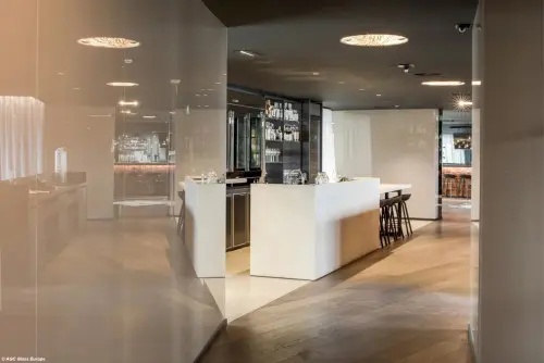 Стекло интерьерное AGC  стекло lacobel light beige, 4мм (1605*2550) (продажа кратно 0,5 листа)